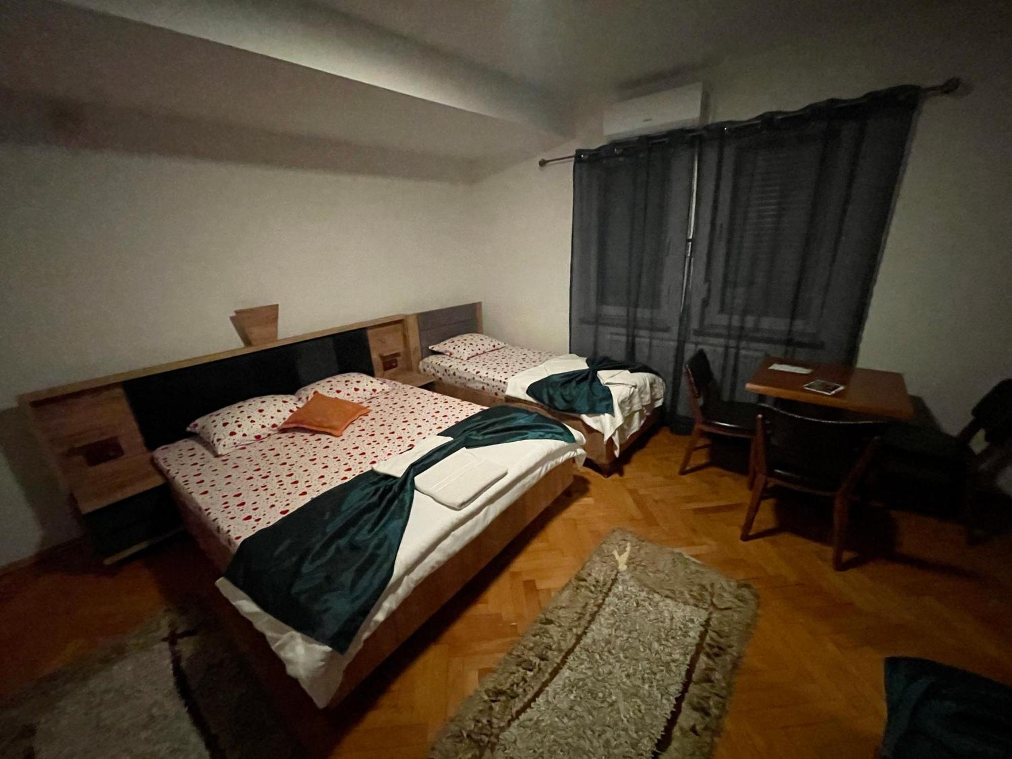 Madigan'S Hotel Kosovo Polje Exteriér fotografie