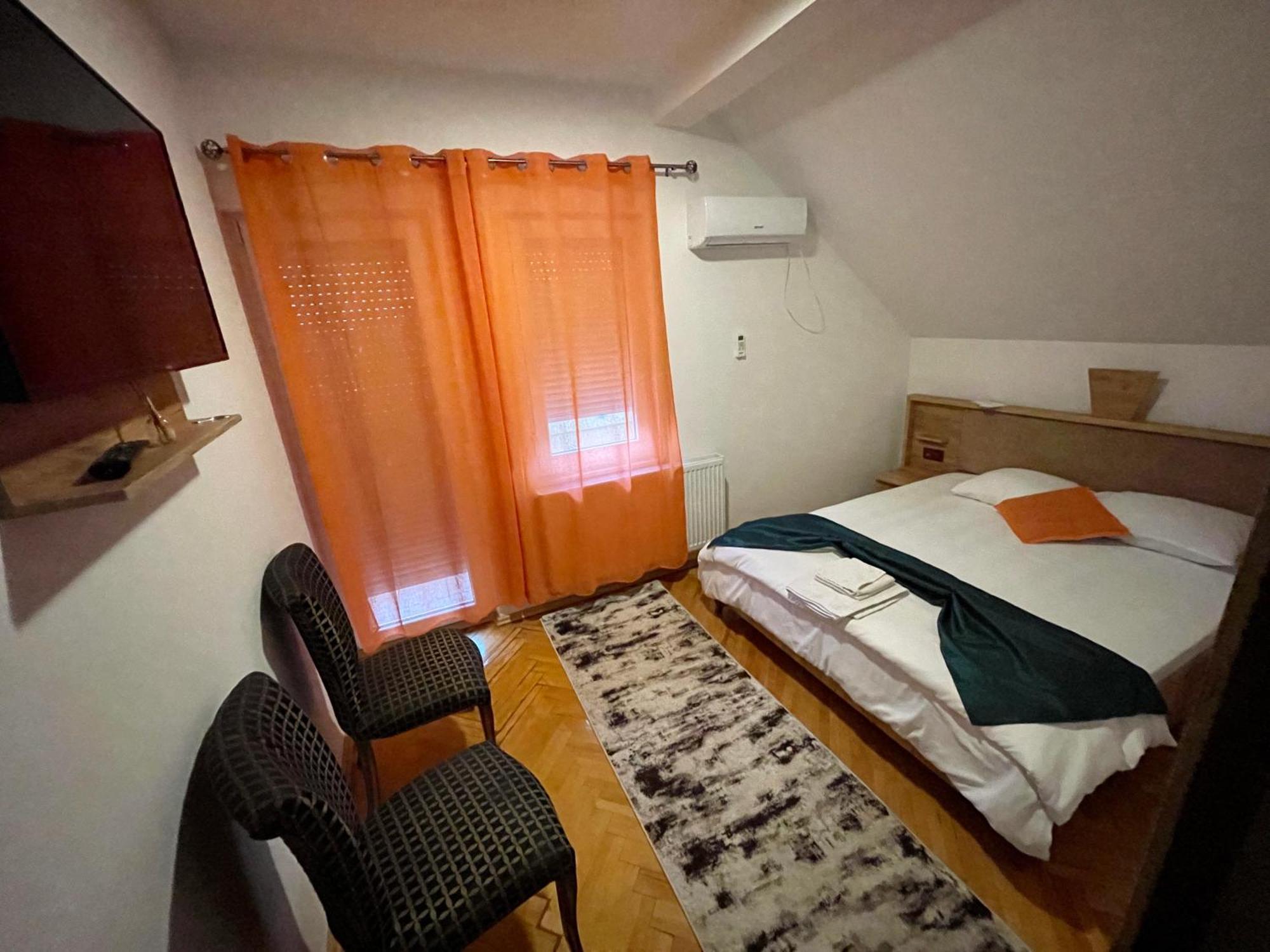 Madigan'S Hotel Kosovo Polje Exteriér fotografie