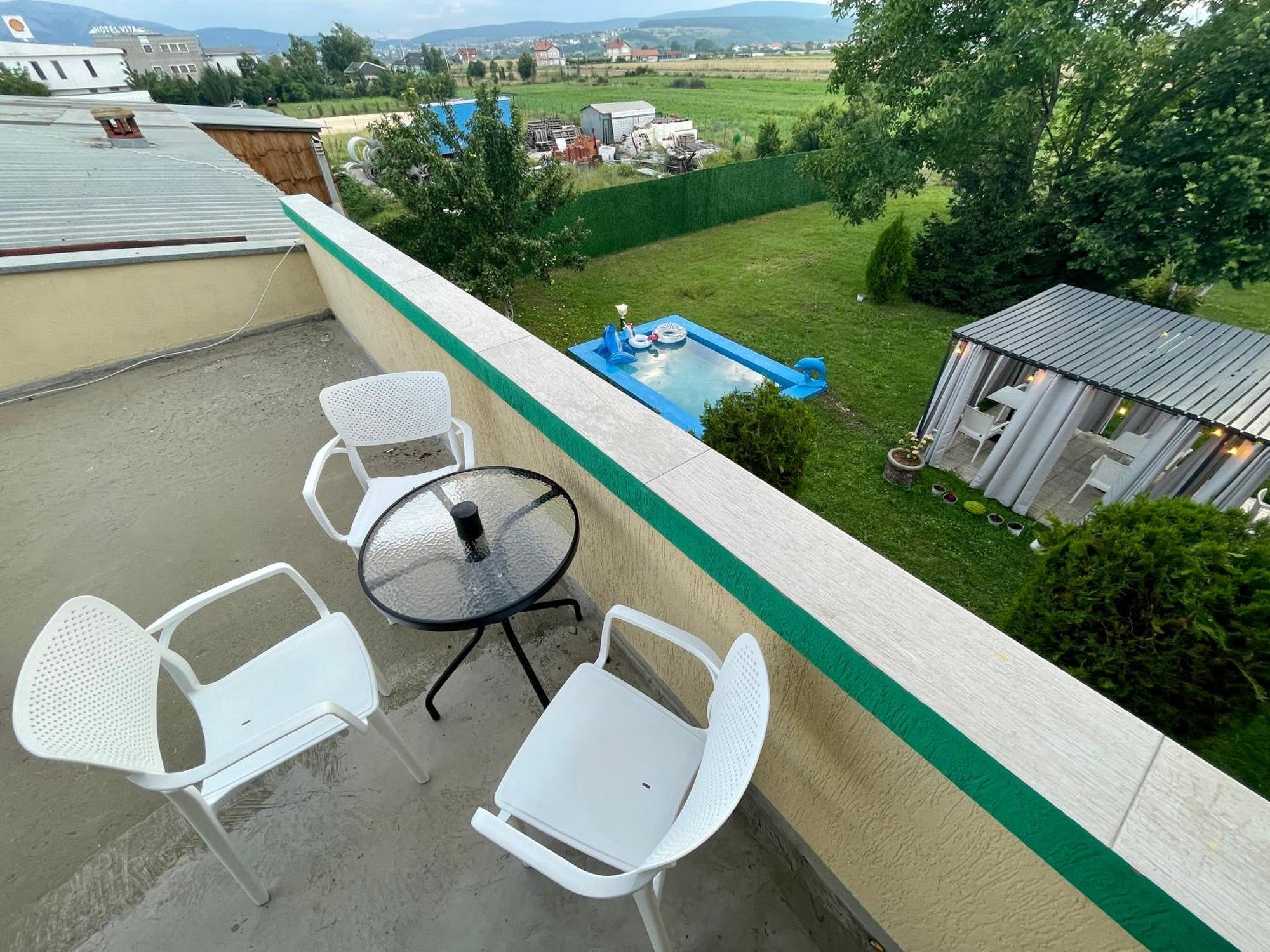 Madigan'S Hotel Kosovo Polje Exteriér fotografie